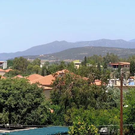 Manoleas Villas *