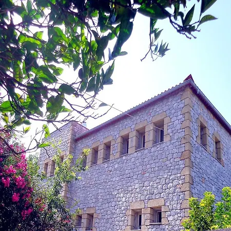 Manoleas Villas 아파트 스투파