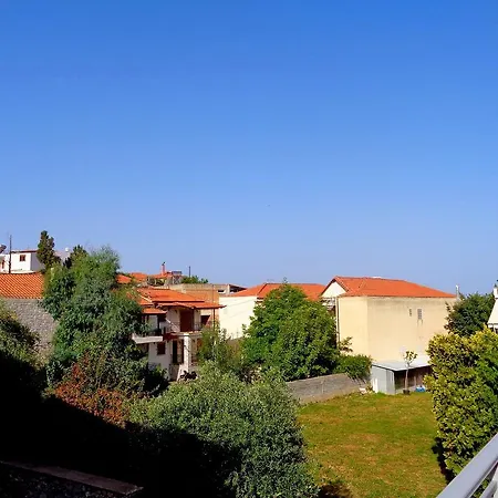 Manoleas Villas