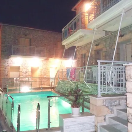 아파트 Manoleas Villas *