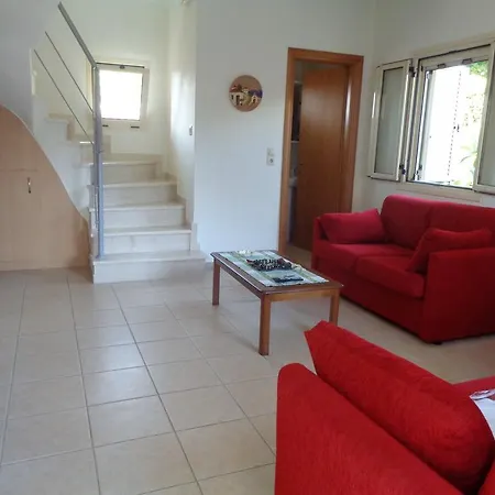 Manoleas Villas