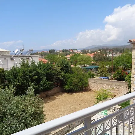 Manoleas Villas 아파트 *