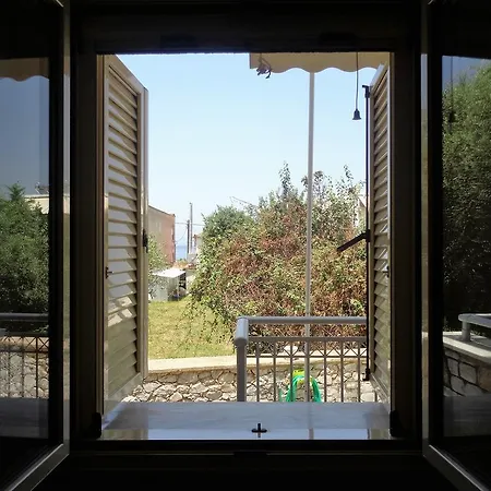 Manoleas Villas * 스투파